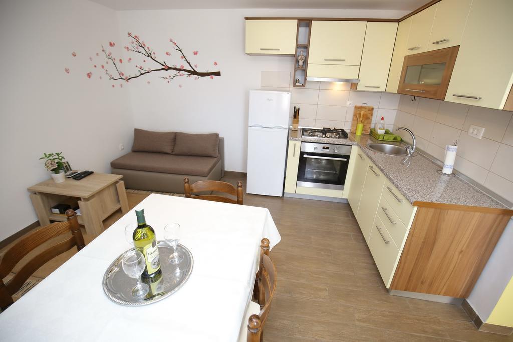 Apartment Marta Ražanac 外观 照片