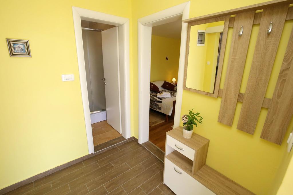 Apartment Marta Ražanac 外观 照片