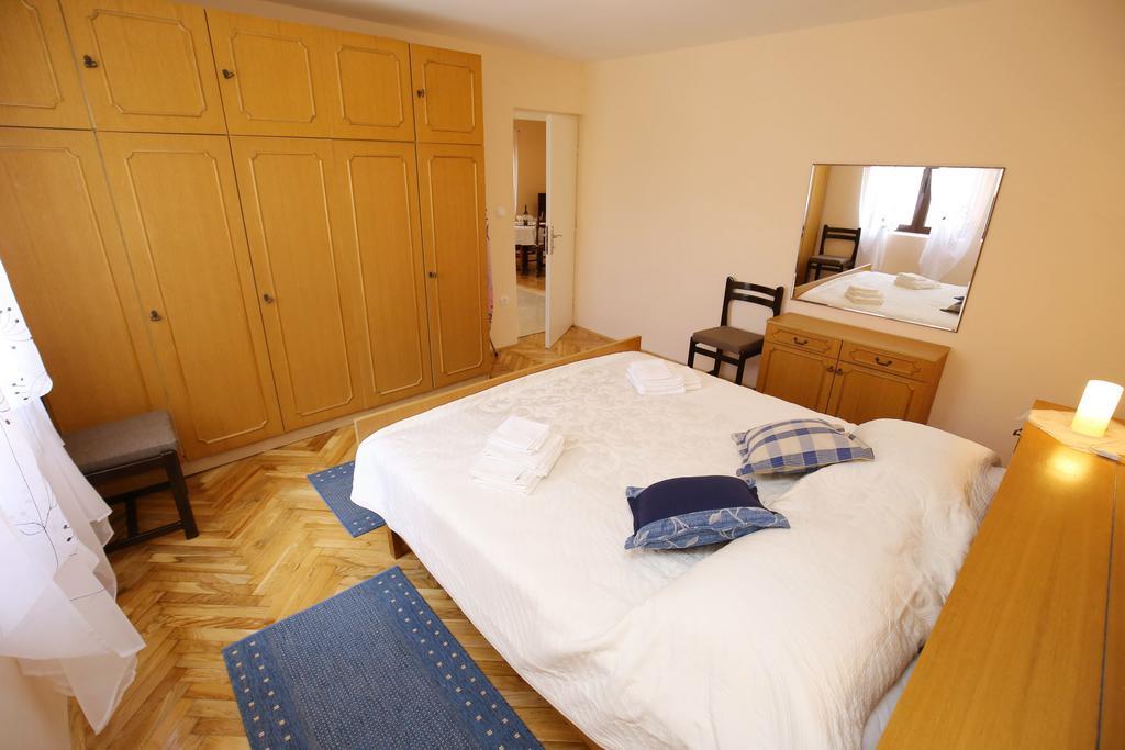 Apartment Marta Ražanac 外观 照片