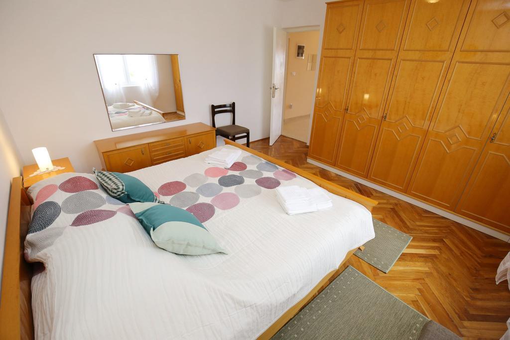 Apartment Marta Ražanac 外观 照片